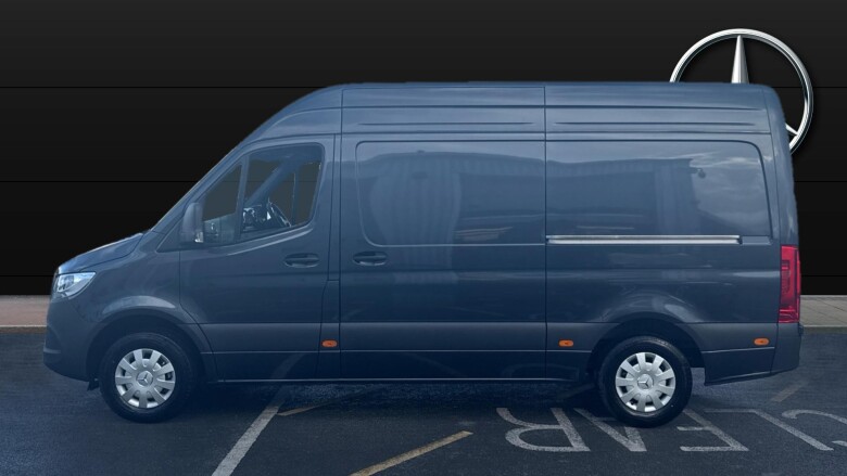 Mercedes-Benz Sprinter 315Cdi L2 Diesel Rwd 3.5t H2 Pro Van